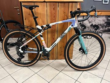 TREK CHECK-OUT SL7 AXS tg M/L