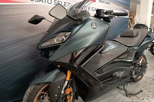 TMax560 tech tagliandi certificati yamaha garanzia