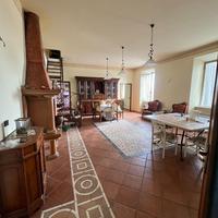 3 LOCALI A CIVITA CASTELLANA