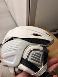 Casco Atomic 51-55 cm