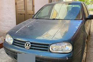 Golf 4   130 cv