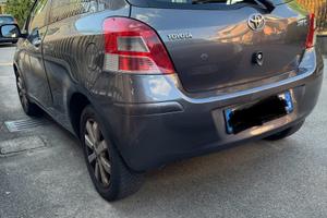 TOYOTA Yaris 2ª serie - 2011