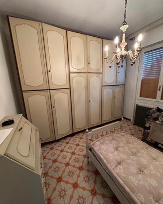 Camera da letto singola laccata