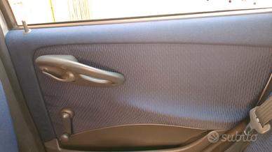 FIAT Punto 2ª serie - 2001