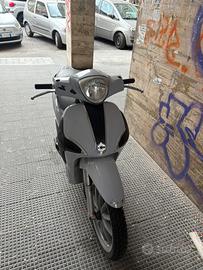 liberty scocche 50 motore 200