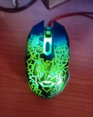 Mouse gaming o
Mouse ottico.