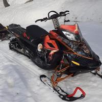 Ski-Doo Summit 800 Rev XP anno 2011 163"