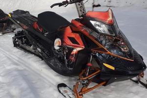 Ski-Doo Summit 800 Rev XP anno 2011 163"