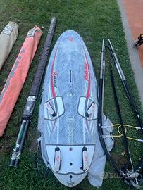 Windsurf Tavola Slalom  + rig completo