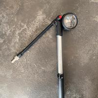 Pompetta ammortizzatori