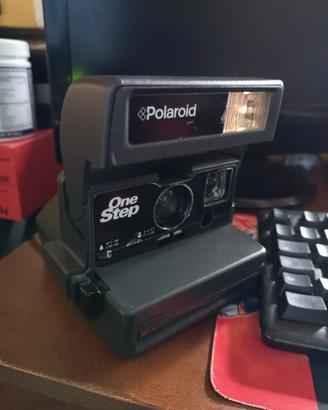 Polaroid Step One