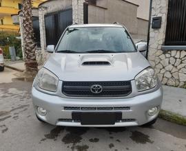 RAV 4 TURBO DIESEL - GANCIO TRAINO