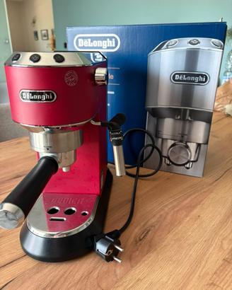 Macchina caffè De'Longhi Dedica - Rossa