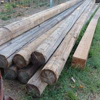 Travi in legno vecchi da demolizione