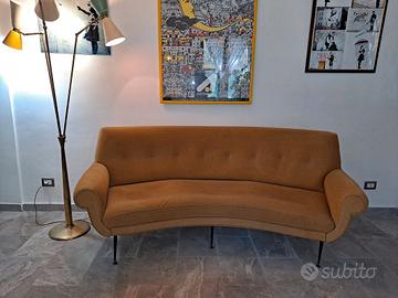 Divano curvo originale anni '50