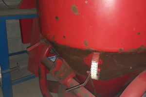 Spandiconcime Rossetto