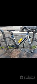 bicicletta da corsa 