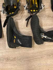 Attrezzatura per immersioni Subacquee