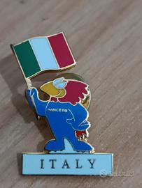 Spilla PIN Francia 98 badge Italia smalto 