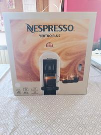 Macchina da caffè Nespresso Vertuo Plus Bianca