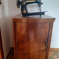 macchina da cucire Singer anno 1950