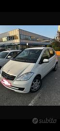 Mercedes benz classe A - benzina 2010