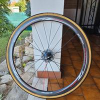 ruota vuelta R1
