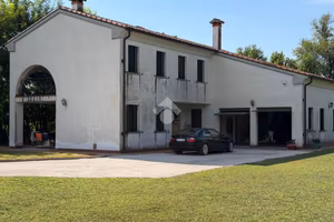 VILLA SINGOLA A CURTAROLO