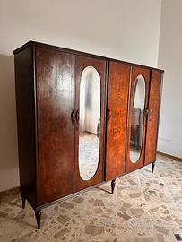 Armadio vintage anni ’50 con specchiere