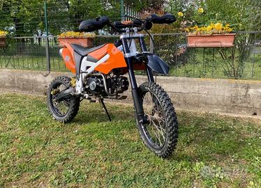 Pit bike 125