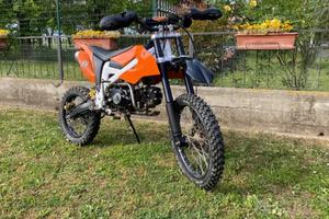 Pit bike 125