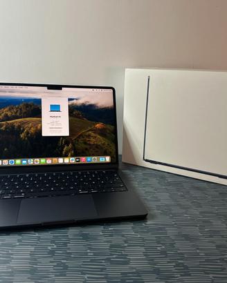 MacBook Air 2022 Midnight M2 Apple Garanzia