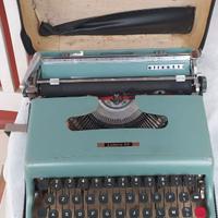 macchina per scrivere olivetti lettera 22
