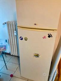 Frigorifero con Freezer