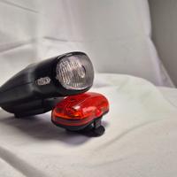 Set Luci Bici Anteriore + Posteriore – Luce 400