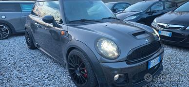 Mini John Cooper Works s con motore 1.6 231 cv pre