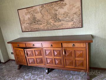 Credenza