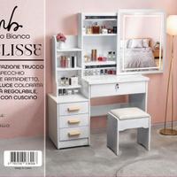 Scrivania con specchio, postazione trucco 