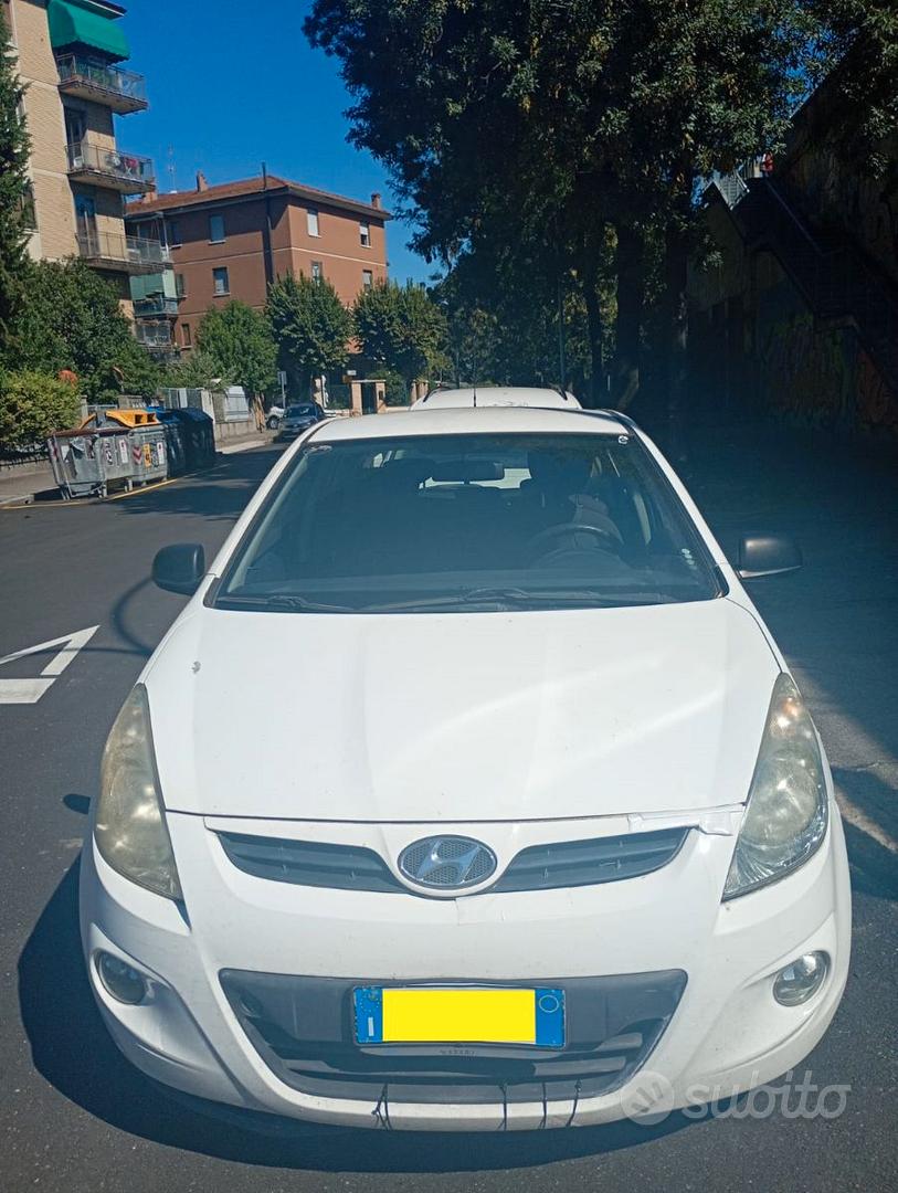 Hyundai I20 2010 photo 3