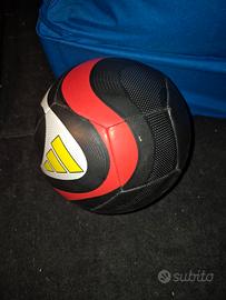 pallone calcio adidas predator 