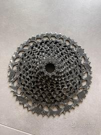 Cassetta Sram 52/10  e Shimano pedivelle Sram