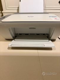 Stampante HP DEDKJET 2700 bianco nero e colori
