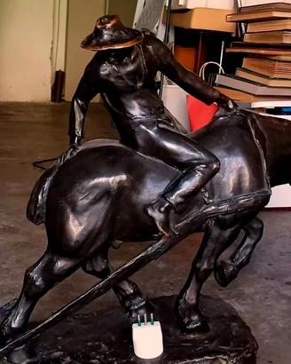 Scultura equestre in bronzo "LANGE"