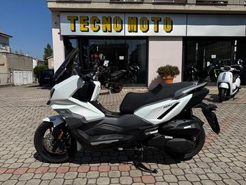 Sym ADX 300 - 2026 - 2600 km - GARANZIA CASA MADRE