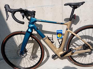 Bianchi arcadex gravel