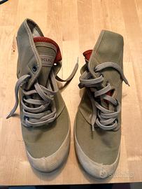 Scarpe per il deserto