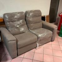 divano due posti reclinabile