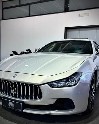 Maserati Ghibli 3.0 V6 250CV Diesel Restyling
