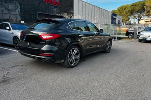Maserati levante gran sport