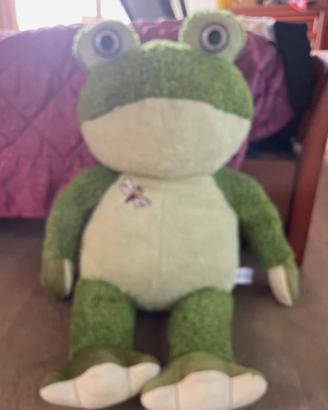 Peluche rana gigante